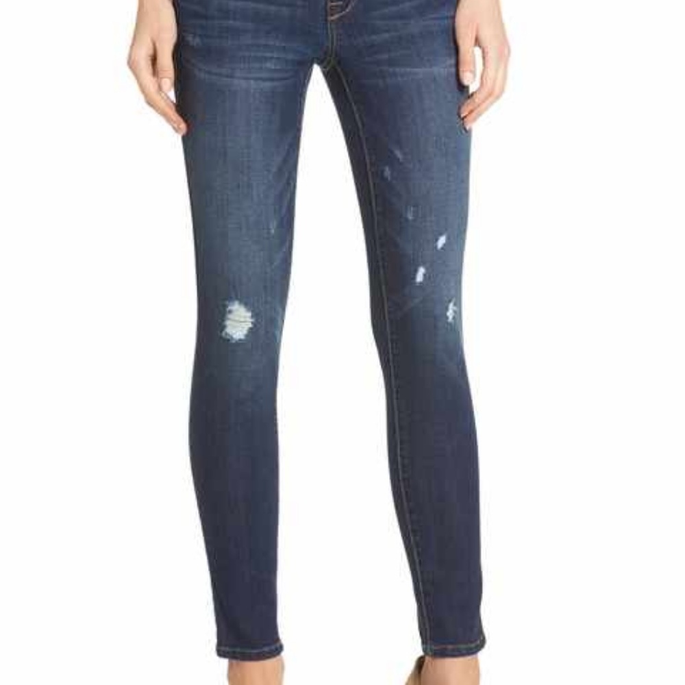 1822 Denim Adrianna Fit